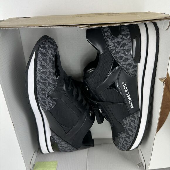 Michael Kors Wilma Trainer Tech Canvas Black Women’s 9M‎ Casual Holiday Gift Box - Picture 6 of 10